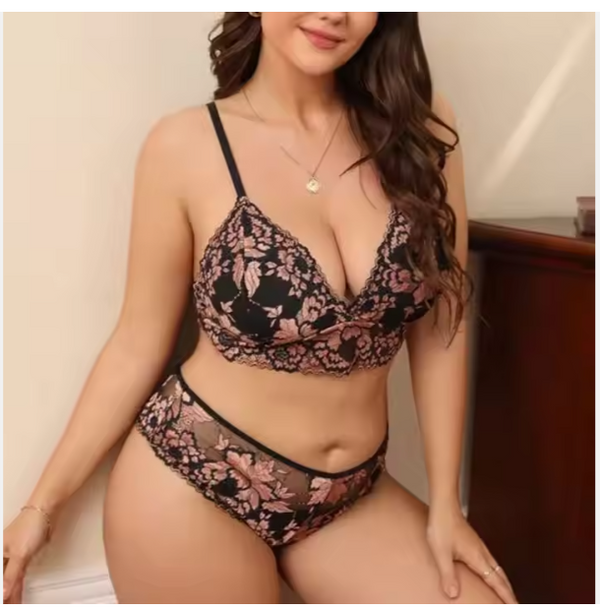 Women Sexy Backless Two Piece Transparent Hot Fashion Show Lingeries Black Flower Femme Sexy Lingerie Plus Size Sets